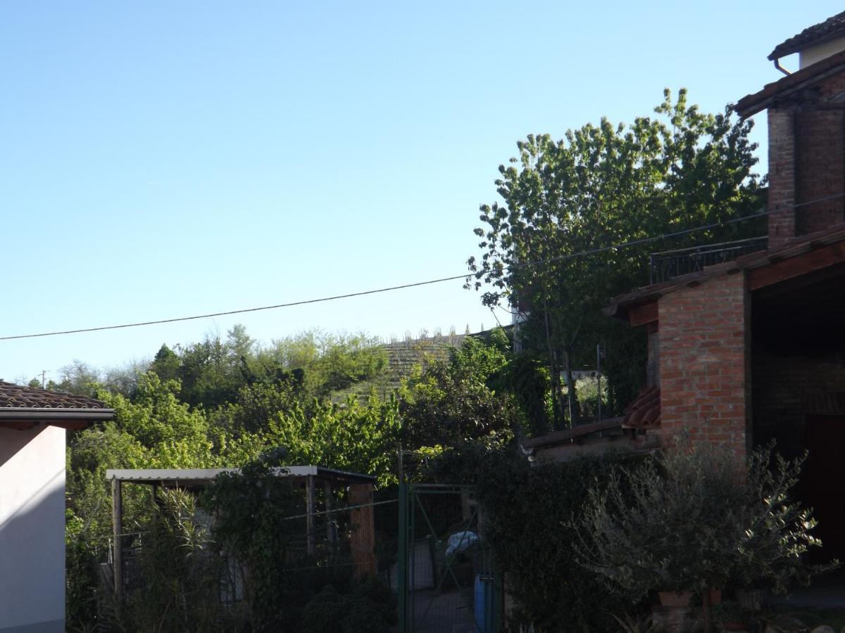 לינה וארוחת בוקר Lu (Piedmont) Domus Amica מראה חיצוני תמונה